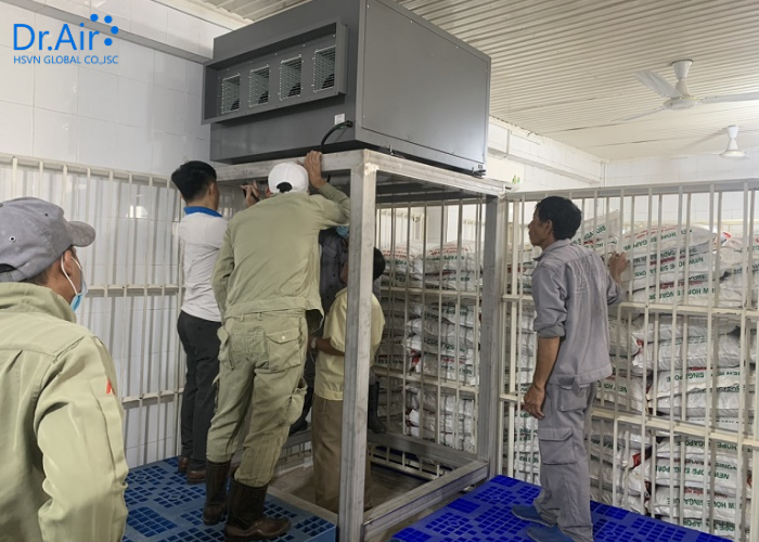 Tại sao cần kiểm soát độ ẩm trong nhà kho?