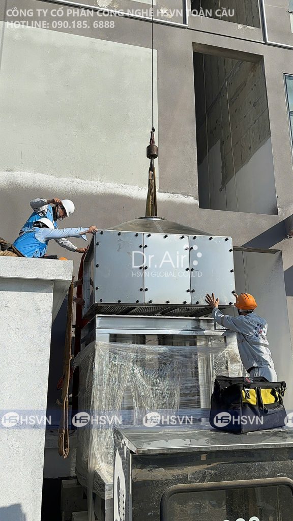 Tháp phun lốc xoáy xử lý khí thải
