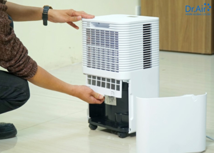 Tần suất vệ sinh máy hút ẩm bao lâu một lần?