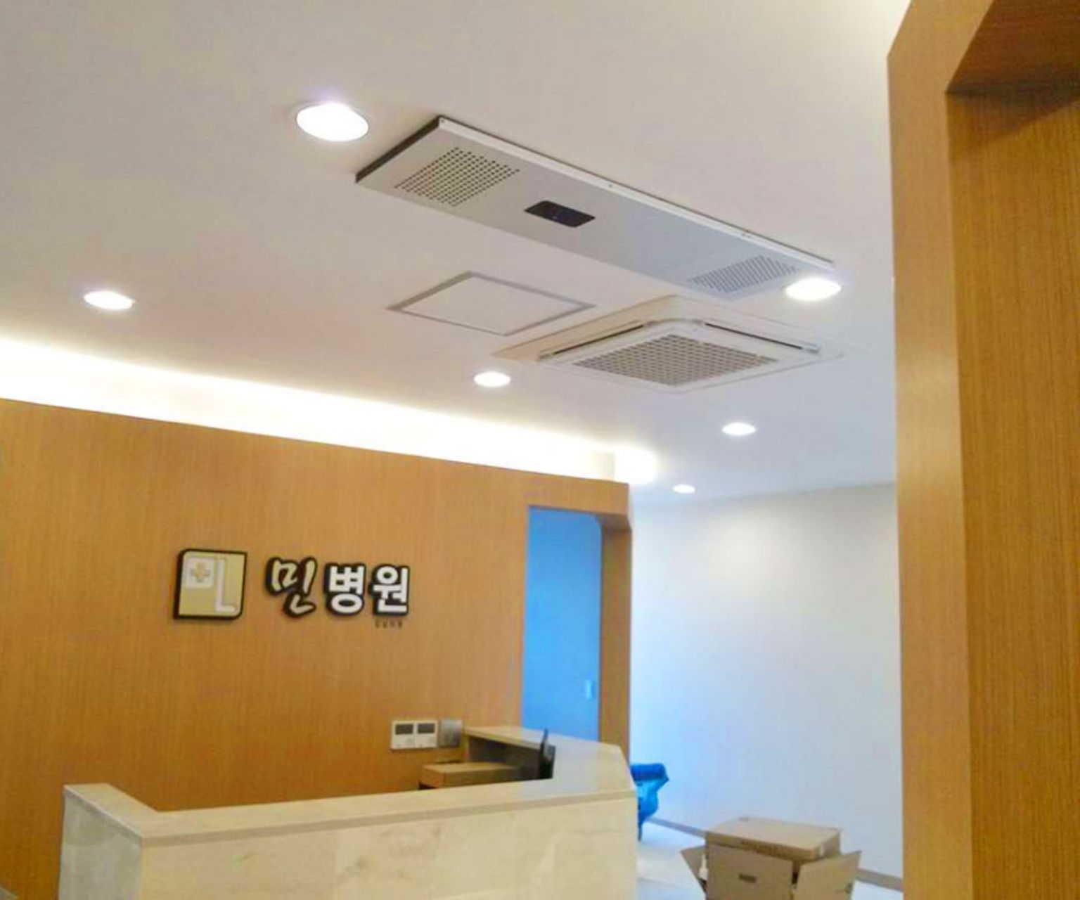 PureSys AIO-30 – Máy lọc không khí và tiệt trùng cho không gian lớn